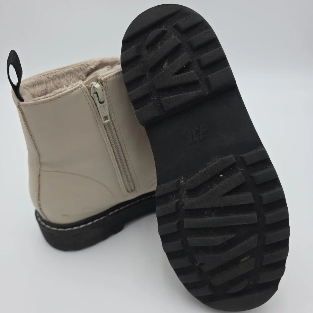 H&M Girls Warm Fur Lined Boots - Size 1, Cream Color, Chunky, Lace-up
